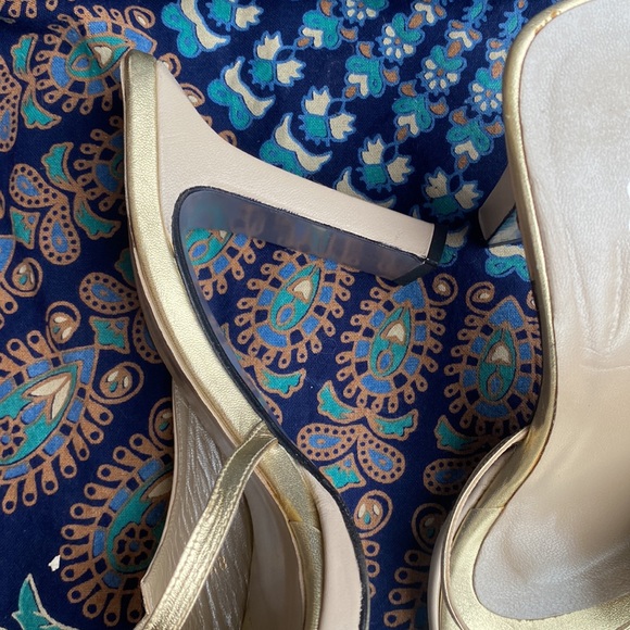 Guess Square Toe Gold Strappy Heel Sandal - Picture 6 of 11